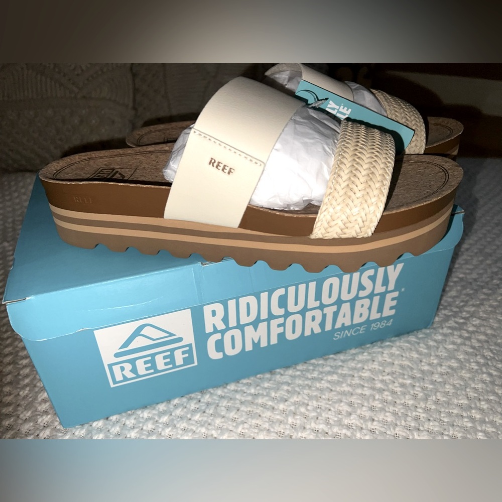 Reef Cushion Vista Hi Brand New
